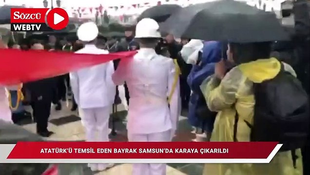 19 Mayıs töreni ve Atatürk'ü temsilen Türk bayrağının Samsun'a çıkarılışı
