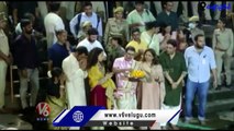 Kangana Ranaut Offers Prayers At Kashi Vishwanath Temple _ UP _ V6 News