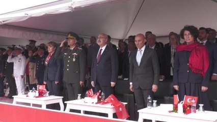 İzmir'de 19 Mayıs Coşkusu