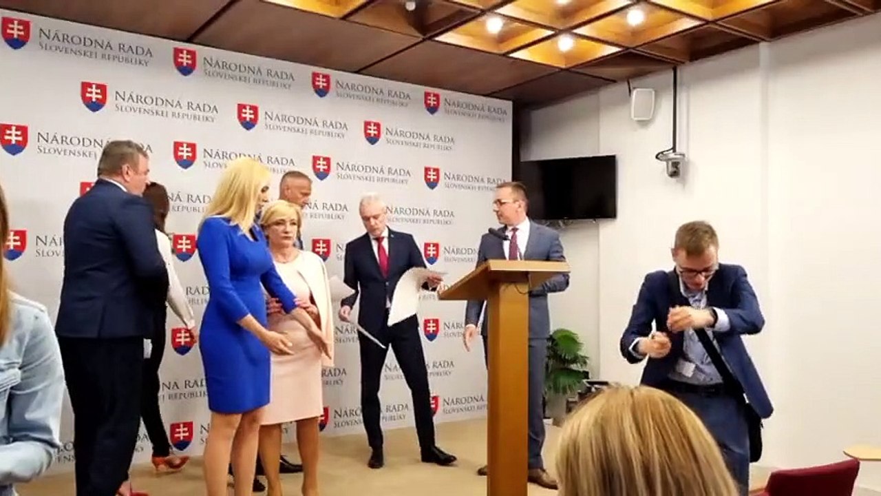 ZÁZNAM: R. Raši: I. Matovič si mýli samosprávy s bankou na financovanie jeho nápadov