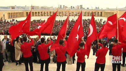 Bakan Kasapoğlu ve beraberindeki heyet Anıtkabir'de