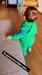 Άκης Πετρετζίκης Έτσι τον υποδέχτηκε ο γιος του από τη δουλειά