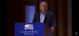 El lapsus del ex presidente Bush al condenar la invasión de Rusia a Ucrania