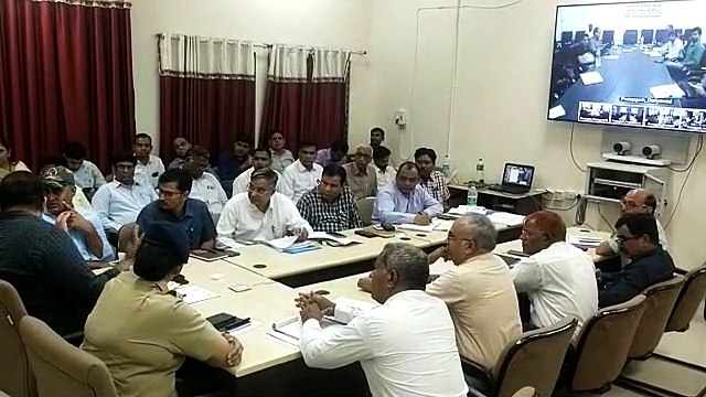 जिला स्तरीय जनसुनवाई: जिला कलक्टर ने मौके पर ही जनसमस्याओं का किया हाथो-हाथ निस्तारण