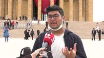 Yurttaşlar 19 Mayıs'ta Anıtkabir'e Koştu, Gazi Mustafa Kemal Atatürk'ü Özlemle Andı