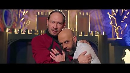 انقلاب سيارة فريق عمل مسرحية "هاملت بالمقلوب" قبل العرض بساعات