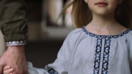 In Ucraina la camicia ricamata, talismano per soldati e non solo