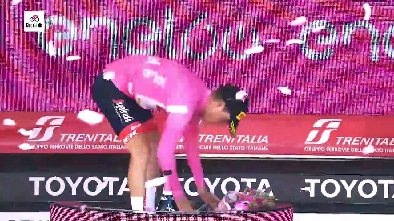 Tour d'Italie 2022 - Juan Pedro Lopez :  "It's been a crazily fast first hour! I was watching my computer and I couldn't believe it. Was it 53km, 54 in one hour?"