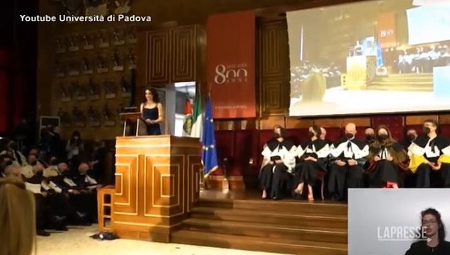 Padova, studentessa alle autorita': É libero uno Stato che affossa il ddl Zan?