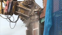 Derriban varios edificios afectados por la construcción del metro en San Fernando de Henares