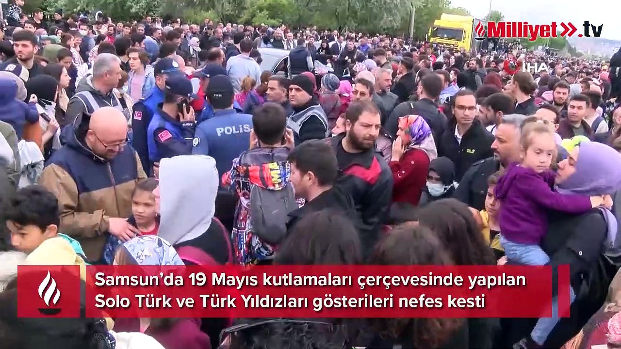 Solo Türk ve Türk Yıldızları gösterileri nefes kesti