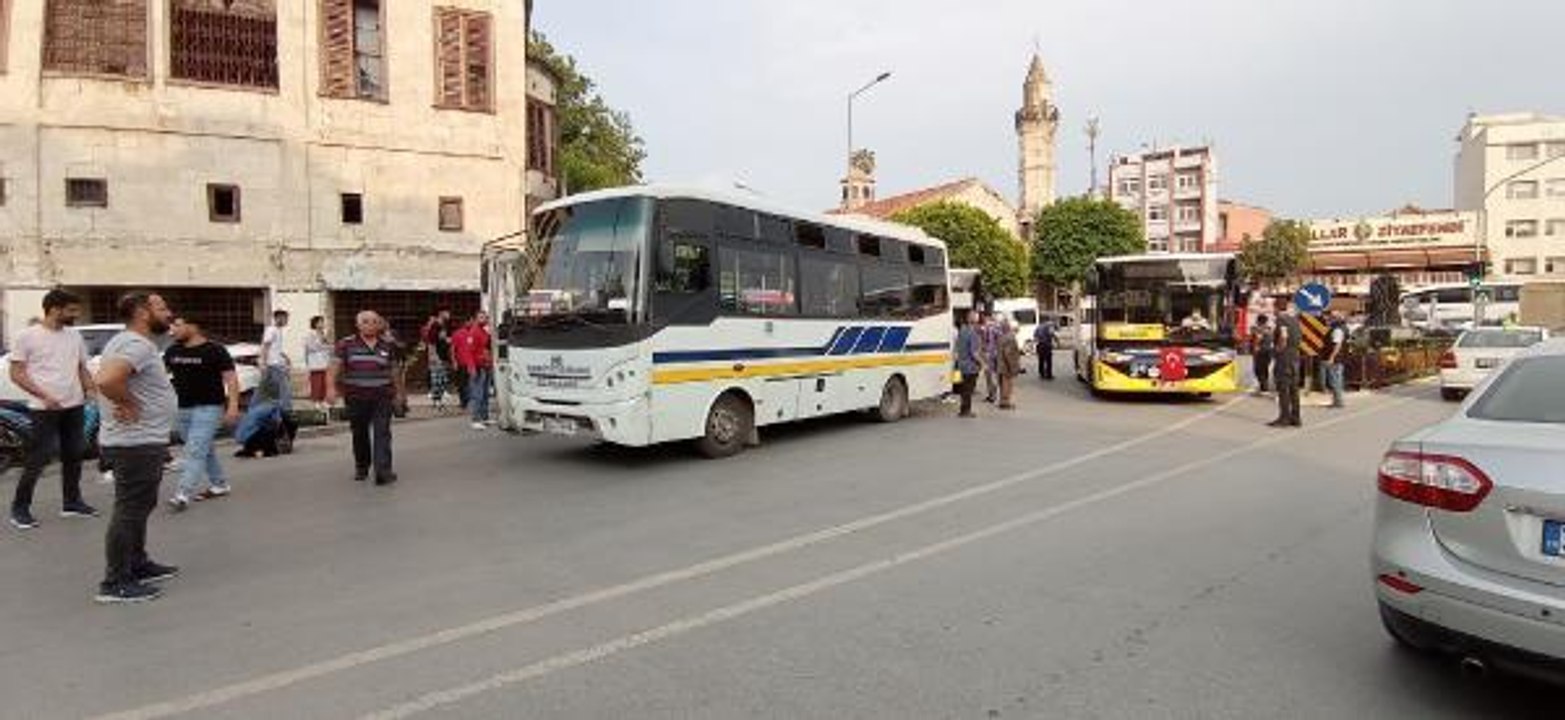 HALK OTOBÜSÜNÜN ALTINDA KALAN KADIN HAYATINI KAYBETTİ