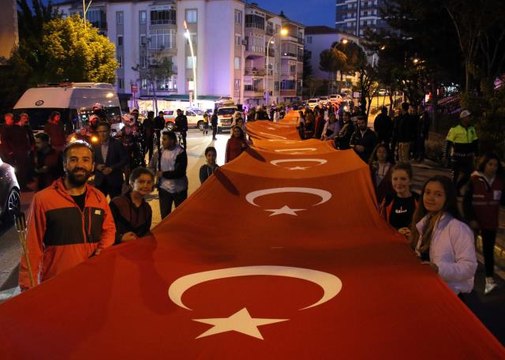 Düzce'de fener alayı yürüyüşü