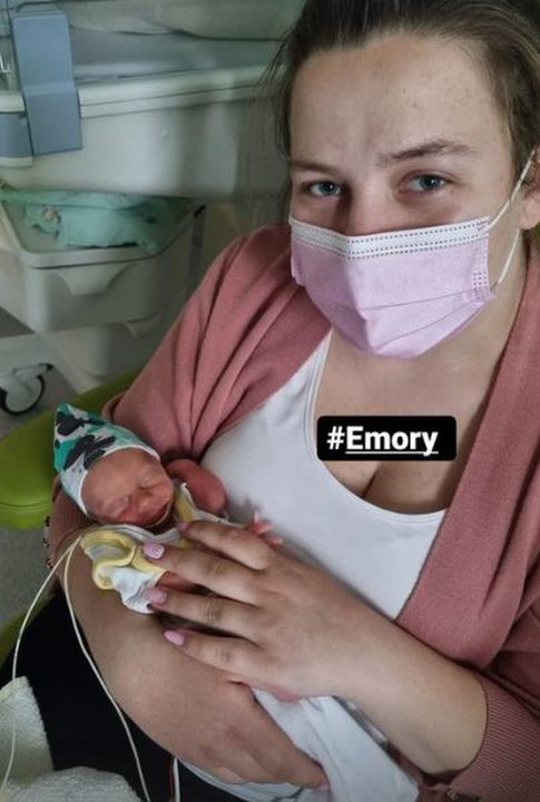 Sarafina Wollny teilt dramatische Fotos zum ersten Geburtstag der Zwillinge