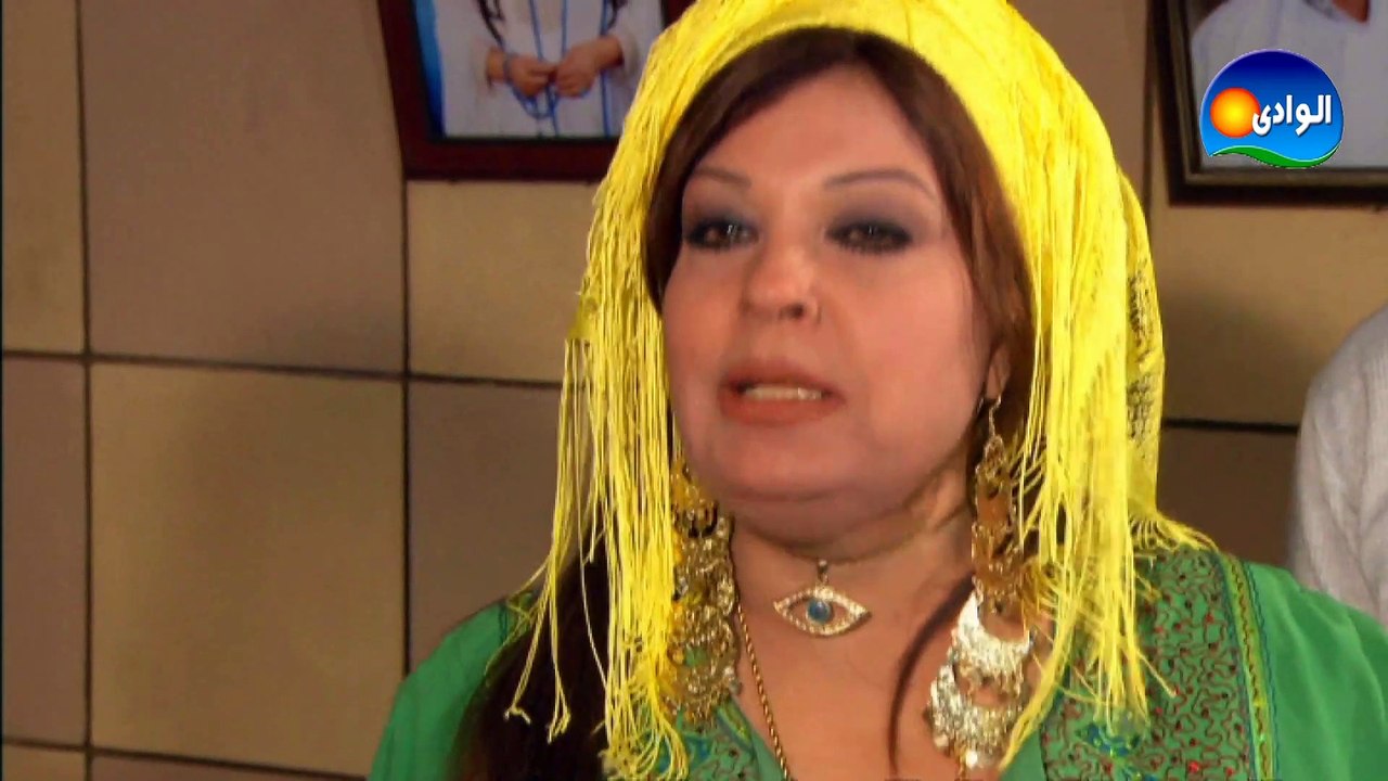 كيداهم ( فيفى عبده )بتبلغ علي المعلم بدوي عشان تسيطر علي السوق مسلسل كيد النسا 1