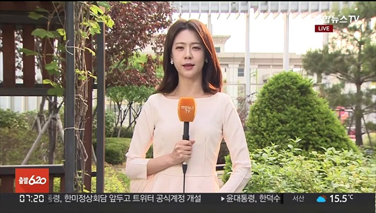 [날씨] 낮더위 속 곳곳 비·소나기…주말 전국 맑음