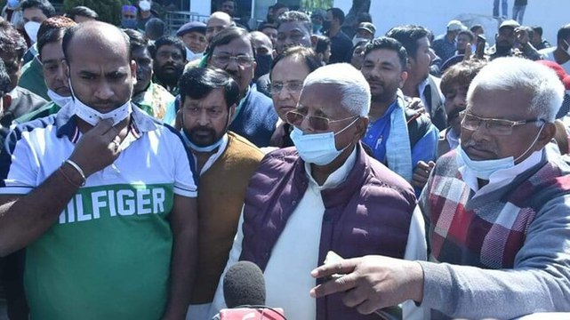 CBI raids locations linked to Lalu Yadav in fresh 'land-for-job' scam
