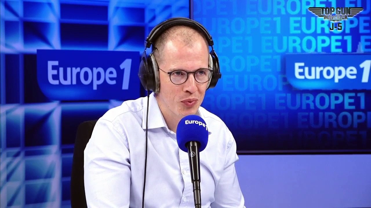 Droit à l'avortement et burkini : le féminisme de Philippe Val appelle à l'égalité