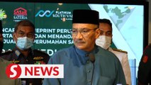 Hisham: Data leak won't affect national security