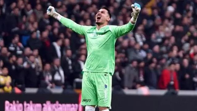 Yıldız eldivenin İngiltere sevdası! Uğurcan Çakır'ın hedefi Premier Lig