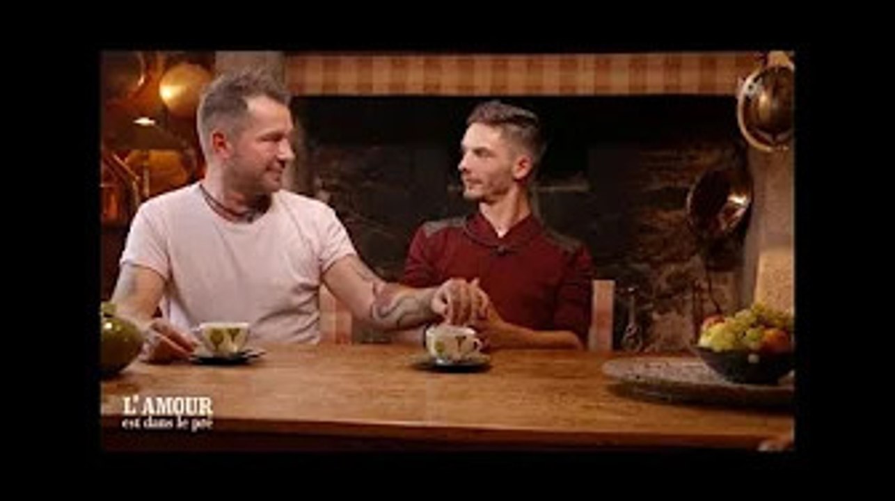 Mathieu (L'amour est dans le pré) demande Alexandre en mariage : larmes et belle surprise