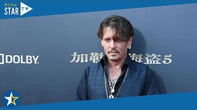 Johnny Depp control freak et jaloux ? Une ex l'allume au procès et balance des dossiers