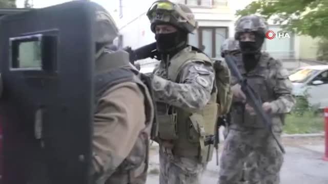 Balıkesir'de 3 DEAŞ şüphelisi yakalandı