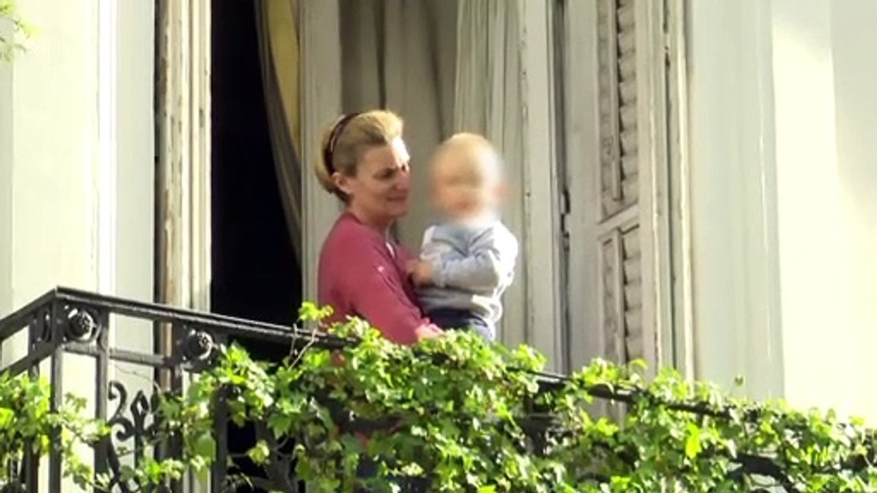 María Zurita asegura que están todos “muy contentos” con el regreso del rey Juan Carlos