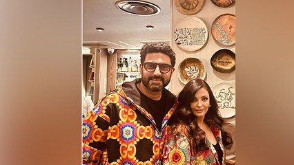Cannes 2022: Aishwarya Abhishek Bachchan का Jacket Twinning, Restaurant में दिखे साथ | Boldsky