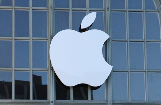 Apple now lets apps automatically charge more for subscriptions