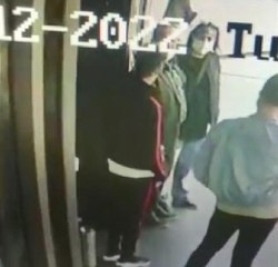 GÜNGÖREN'DE BİN 500 EUROYU EL ÇABUKLUĞUYLA ÇALDILAR