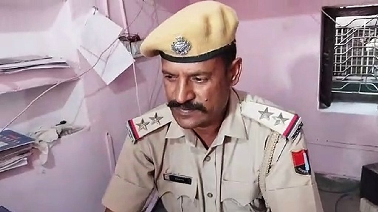 देवली में ब्रांड कंपनी का नकली खाद्य तेल के 236...