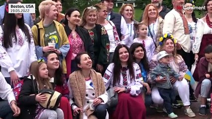 A háború áldozatainak gyűjtöttek pénzt a bostoni ukrán közösség tagjai a visivanka-napon