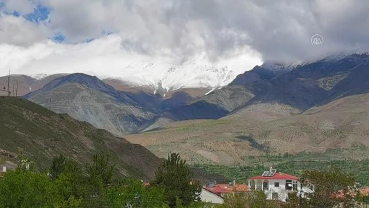 Mayısta kar yağdı