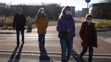 "Radici a metà" 30 anni di emigrazione romena guardando al domani