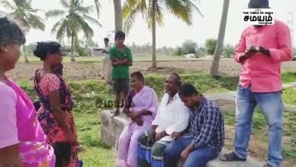 மோடி கட்டி கொடுத்த வீடு.. இடித்து அகற்றிய அதிகாரிகள்... அகதியாய் நின்ற மனிதர்!