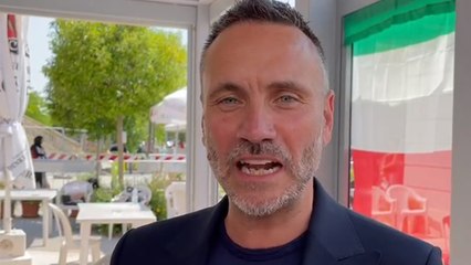 NEK CANTA L'INNO DAVANTI A MATTARELLA