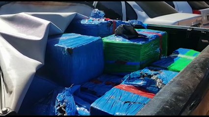 Caminhonete com grande quantidade de maconha é apreendida em estrada rural