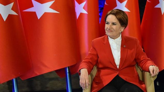 İYİ Parti lideri Meral Akşener, canlı yayında son anket sonuçlarını paylaştı: Yüzde 20'yi buluyoruz