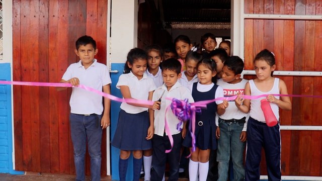 Mined inaugura obras de infraestructura escolar en comunidad Poza Larga en Juigalpa