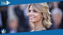 Cannes 2022 : Sylvie Tellier somptueuse dans une robe décolletée sur le tapis rouge