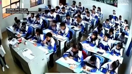 شاهد: لحظة وقوع زلزال بقوة 4.8 درجة في مقاطعة سيتشوان الصينية