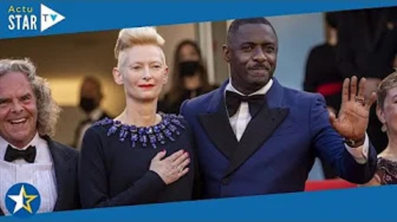 Gros imprévu au Festival de Cannes ! Une militante seins nus fait irruption lors de la montée des ma