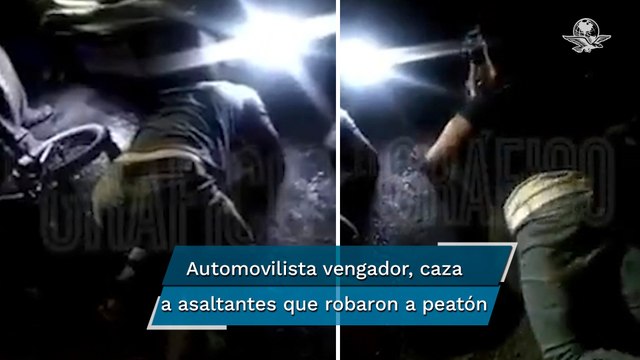 Automovilista caza y atropella a dos asaltantes y vecinos los terminan tundiendo