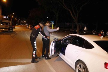 Adana'da bin 735 polisle Huzur ve Güven uygulaması