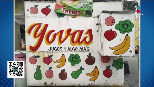 Sandra Cuevas borra rótulos de puestos callejeros en la Cuauhtémoc