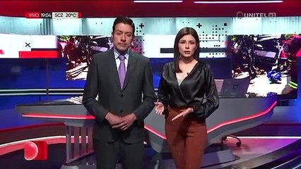 Con una motosierra, bomberos liberaron a los dos heridos atrapados en el camión tras accidente múltiple en La Paz