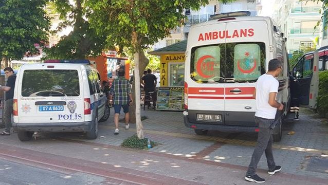 Yer: Antalya! Cinnet getiren Ukraynalı baba, 2 çocuğunu bıçaklayarak öldürdü