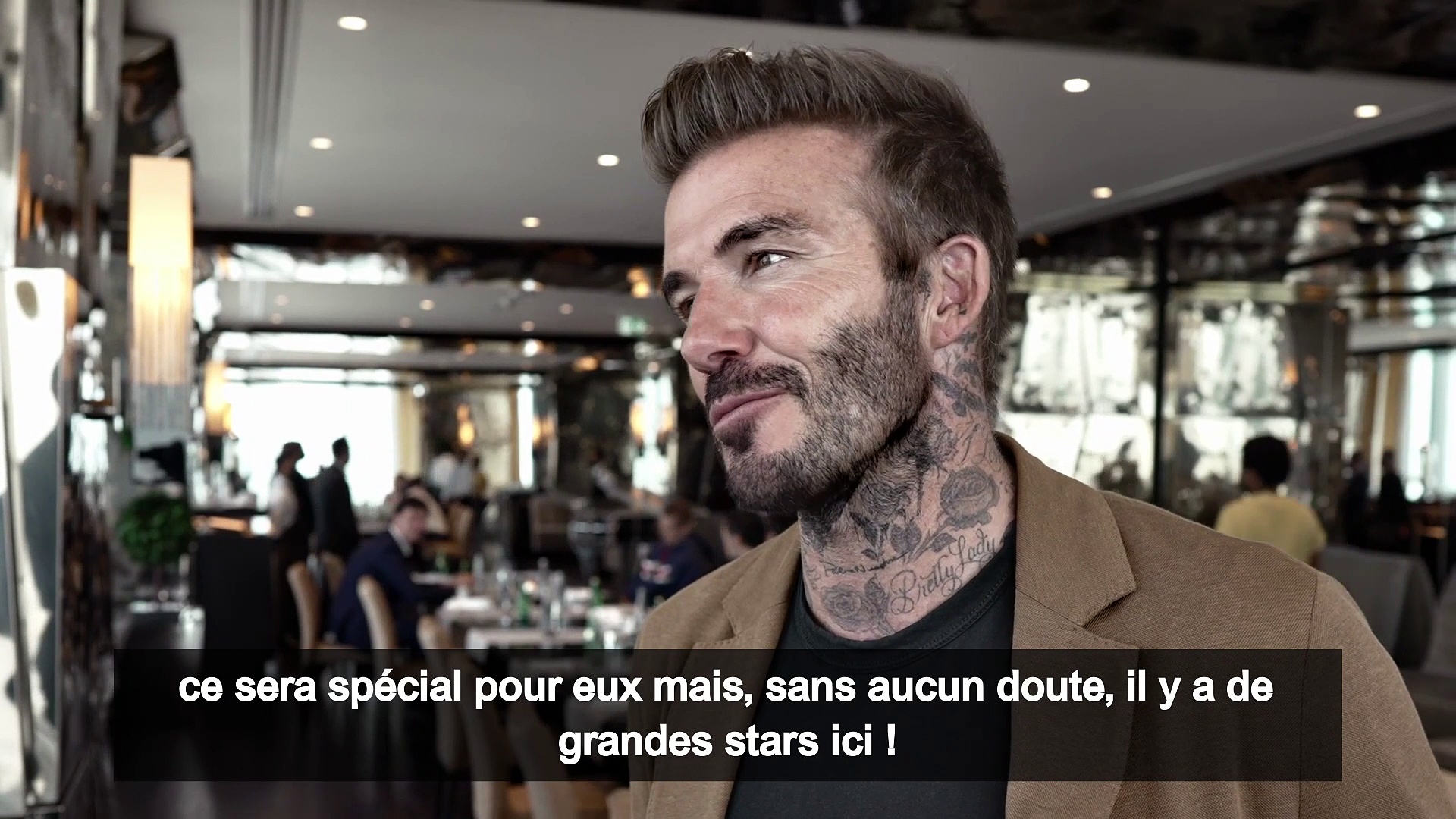 David Beckham rend visite aux joueurs du PSG au Qatar !
