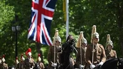 Ne peut pas attendre!' Les fans royaux réagissent avec joie à la photo des préparatifs du jubilé de